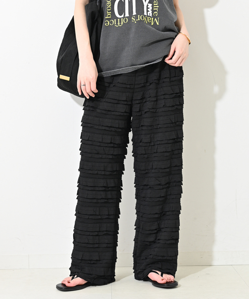 SLOBE IENA（スローブイエナ）の「フリルカットパンツ（その他パンツ・レディース・ブラック/ホワイト・38/36）」の2枚目の写真