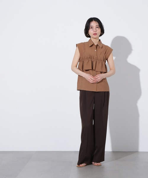 N.（N. Natural Beauty Basic）（エヌエヌナチュラルビューティーベーシック）の「ビスチェレイヤードフレンチスリーブシャツ（シャツ/ブラウス・レディース・オフホワイト/ブルー/ブラウン・MEDIUM）」の13枚目の写真