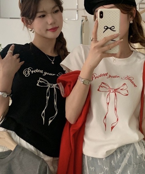 Teem Store(チームストア)の「リボンデザイン プリントTシャツ(Tシャツ/カットソー・レディース・ブラック/ホワイト・S/M)」の4枚目の写真