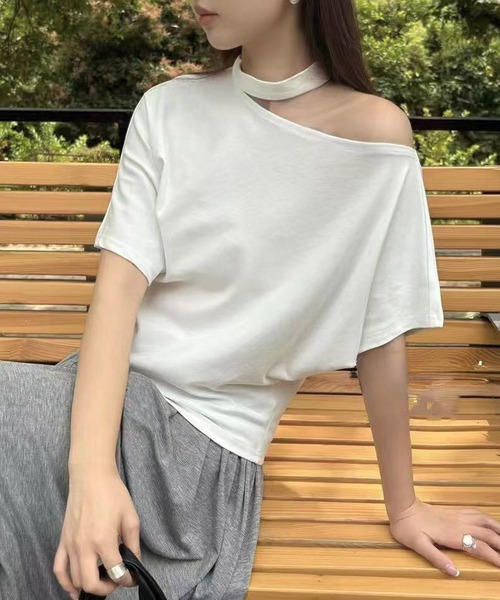 Lace Ladies（レースレディース）の「ワンショルダー チョーカー ドルマンスリーブ 半袖 カットソー（Tシャツ/カットソー・レディース・ホワイト/ブラック/グレー・FREE）」の2枚目の写真