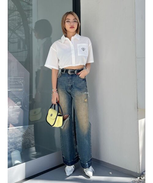 EVRIS（エヴリス）の「ワンポイントショートシャツ（シャツ/ブラウス・レディース・ホワイト/ブルー・FREE）」の7枚目の写真