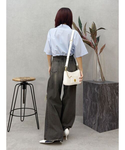 EVRIS（エヴリス）の「ワンポイントショートシャツ（シャツ/ブラウス・レディース・ホワイト/ブルー・FREE）」の16枚目の写真