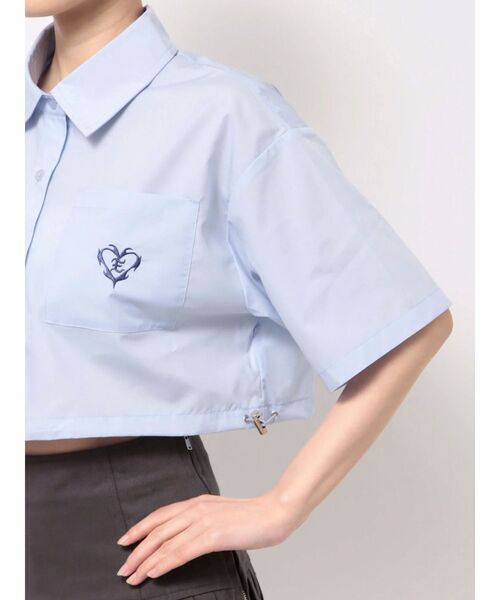 EVRIS（エヴリス）の「ワンポイントショートシャツ（シャツ/ブラウス・レディース・ホワイト/ブルー・FREE）」の21枚目の写真