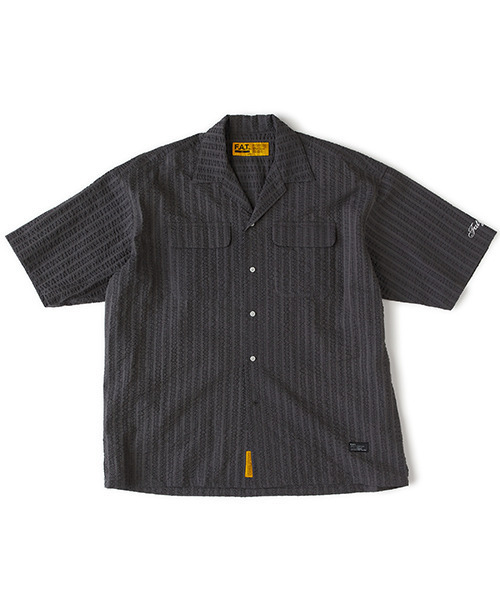 FAT(エフエイティー)の「GIGALAWN(シャツ/ブラウス・メンズ・オフホワイト/グレー/ブラック・JUMBO(XXL)/FAT(XL)/SKINNY(L)/TITCH(M))」の3枚目の写真