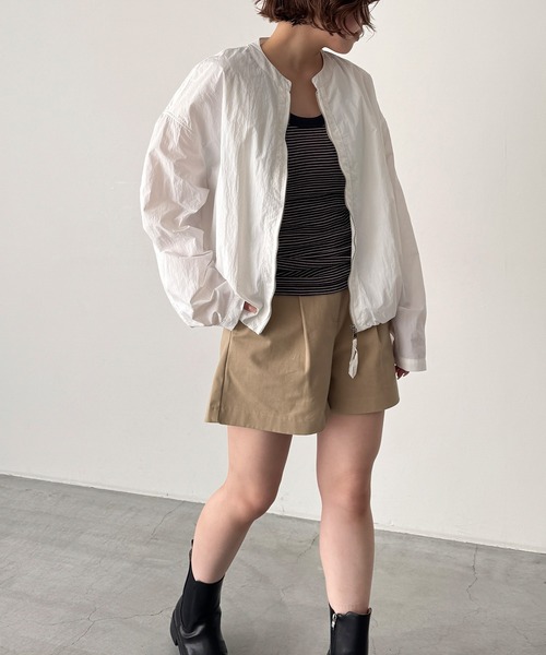 CANAL JEAN(キャナルジーン)の「El mar ノーカラーブルゾン(ノーカラージャケット・レディース・ベージュ/ホワイト・ONE SIZE)」の10枚目の写真