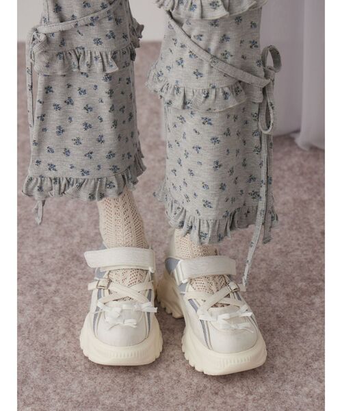merry jenny（メリージェニー）の「ribbonジャガードスニーカー（スニーカー・レディース・ブルー/オフホワイト/ブラック・MEDIUM/LARGE）」の16枚目の写真