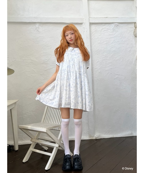 Disney(ディズニー)の「【Disney】ふしぎの国のアリス/トワル・ドゥ・ジュイSTYLEダブルカラーワンピース(ワンピース・レディース・ネイビー/ブルー・FREE)」の21枚目の写真