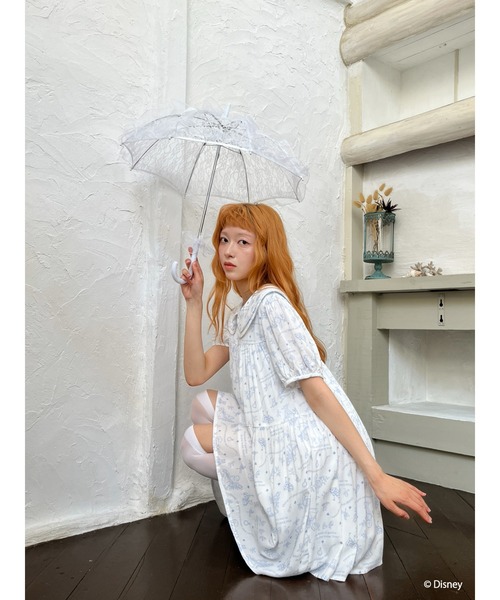 Disney(ディズニー)の「【Disney】ふしぎの国のアリス/トワル・ドゥ・ジュイSTYLEダブルカラーワンピース(ワンピース・レディース・ネイビー/ブルー・FREE)」の22枚目の写真