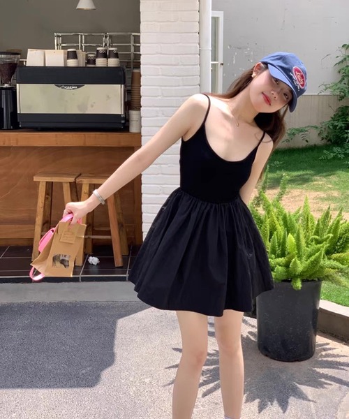 shopnikoniko(ショップニコニコ)の「キャミワンピース ミニ丈 チュニック フレア キャミソール ワンピース(ワンピース・レディース・ホワイト/ブラック・フリー)」の9枚目の写真