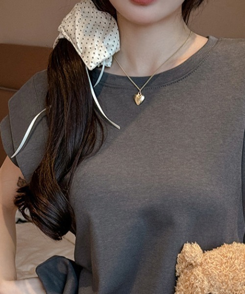 deux amour(ドゥーザムール)の「フレンチダブルスリーブトップス(Tシャツ/カットソー・レディース・カーキ/ブラック/ホワイト/グレー・FREE)」の10枚目の写真