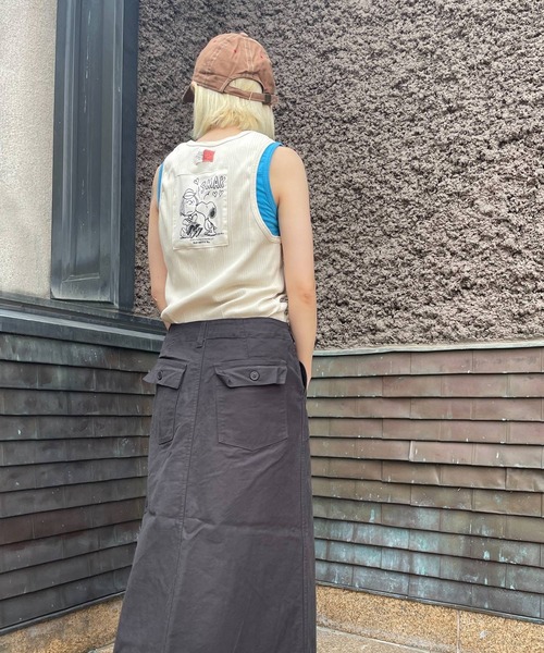 SNOOPY×OLD BETTY'S(スヌーピーカケルオールドベティーズ)の「スヌーピー【SNOOPY】Random Rib Tank Top(タンクトップ・レディース・ベージュ/オフホワイト・FREE)」の4枚目の写真