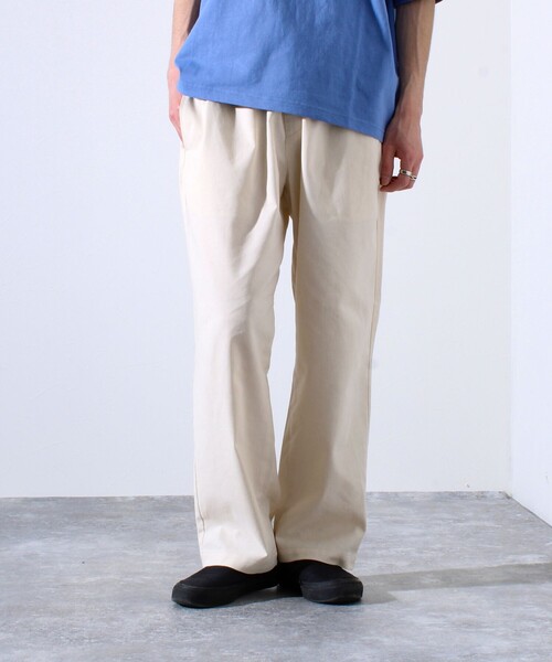 GLOSTER（グロスター）の「【追加販売】【GLOSTER/グロスター】TROPICAL GOODNESS イージーサマーパンツ（その他パンツ・メンズ・ネイビー/ホワイト系その他/ピンク/アイボリー/ブルー/チャコールグレー・S/M/L）」の2枚目の写真