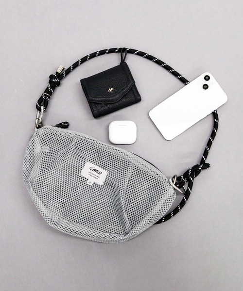 ACCOMMODE（アコモデ）の「カラップメッシュショルダー（ショルダーバッグ・レディース・ブラック/ブルー/グレー/アイボリー/カーキ/ミント/オレンジ/パープル・FREE）」の19枚目の写真