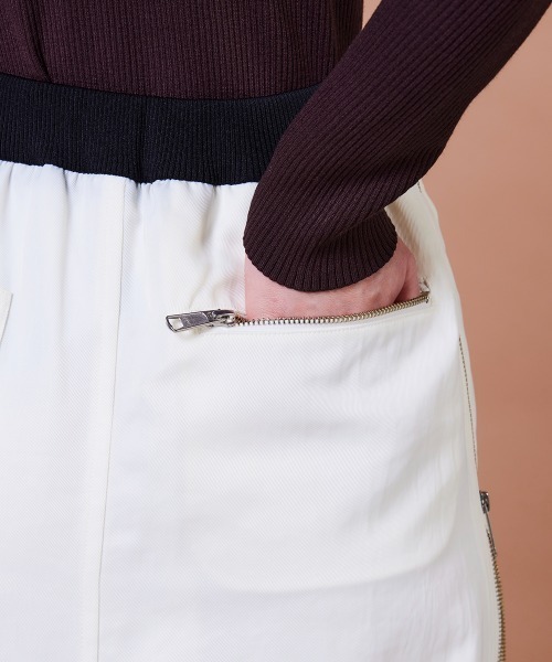 DOUBLE STANDARD CLOTHING(ダブルスタンダードクロージング)の「MA-1 スカート(スカート・レディース・ブラック/オフホワイト・38/36)」の18枚目の写真