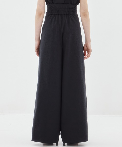 STUDIOUS（ステュディオス）の「【STUDIOUS/ステュディオス】Seersucker Flare Pants/シーサッカーフレアパンツ（その他パンツ・レディース・ブラック/ホワイト/ストライプ・1/2）」の22枚目の写真