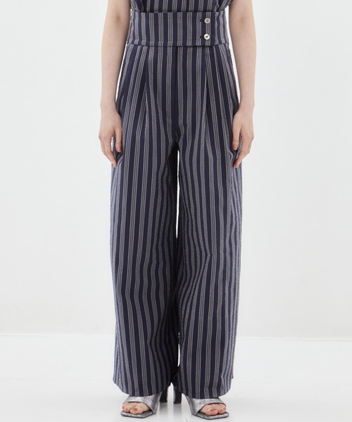 STUDIOUS（ステュディオス）の「【STUDIOUS/ステュディオス】Seersucker Flare Pants/シーサッカーフレアパンツ（その他パンツ・レディース・ブラック/ホワイト/ストライプ・1/2）」の18枚目の写真