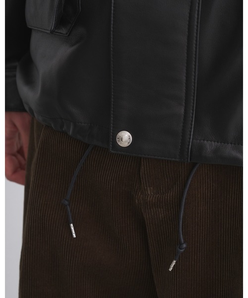 Traditional Weatherwear(トラディショナルウェザーウェア)の「ELTON GTS LEATHER(ステンカラーコート・メンズ・ブラック・38/36)」の7枚目の写真