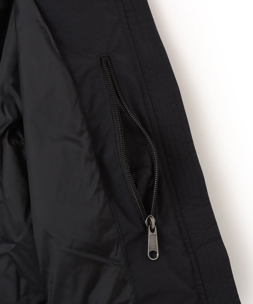 THE NORTH FACE(ザノースフェイス)の「THE NORTH FACE Yakkin Jacket / ザ・ノース・フェイス ヤッキン ジャケット(ナイロンジャケット・メンズ・カーキ/ブラック・S/M/L/XL/XXL)」の12枚目の写真