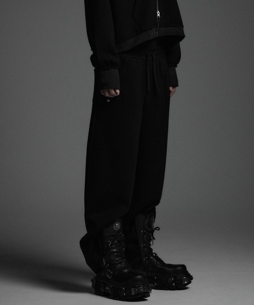 【RosenKreuz】　ワイドパンツ　サイズ3　ブラック RosenKreuz】 ワイドパンツ サイズ3 ブラック ROSEN KREUZ ブラック