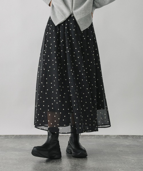 GLOBAL WORK（グローバルワーク）の「エアリーリラックスフレアスカート/575243（スカート・レディース・ブルー系その他/チェック/ブラック系その他/グレー系その他・REGULAR/SHORT）」の2枚目の写真