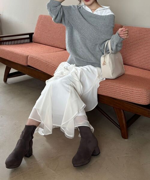 MAJESTIC LEGON(マジェスティックレゴン)の「シャツドッキングミディ丈ニット(ニット/セーター・レディース・ネイビー/ブラウン/グレー/アイボリー/ブラック・MEDIUM)」の17枚目の写真