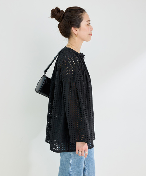 B.C STOCK（ベーセーストック）の「手洗い可 / カットワークブラウス（シャツ/ブラウス・レディース・ブラック/ブラウン・FREE）」の7枚目の写真