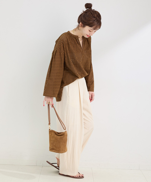 B.C STOCK（ベーセーストック）の「手洗い可 / カットワークブラウス（シャツ/ブラウス・レディース・ブラック/ブラウン・FREE）」の11枚目の写真