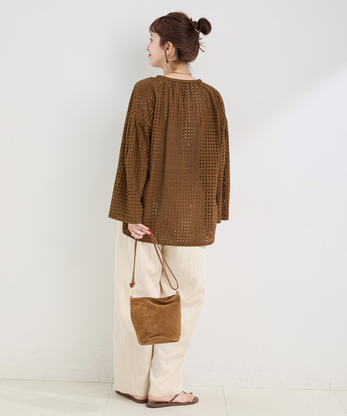 B.C STOCK（ベーセーストック）の「手洗い可 / カットワークブラウス（シャツ/ブラウス・レディース・ブラック/ブラウン・FREE）」の13枚目の写真