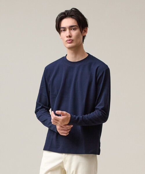 J.PRESS(ジェイプレス)の「オンでもオフでも品よく快適に【UVカット / 接触冷感 / 吸水速乾】【J.PRESS PREMIUM JERSEY】無地 ロングスリーブTシャツ(Tシャツ/カットソー・メンズ・ライトグレー系/ブラック系/ホワイト系/ネイビー系・SMALL/MEDIUM/LARGE/X-LARGE)」の4枚目の写真