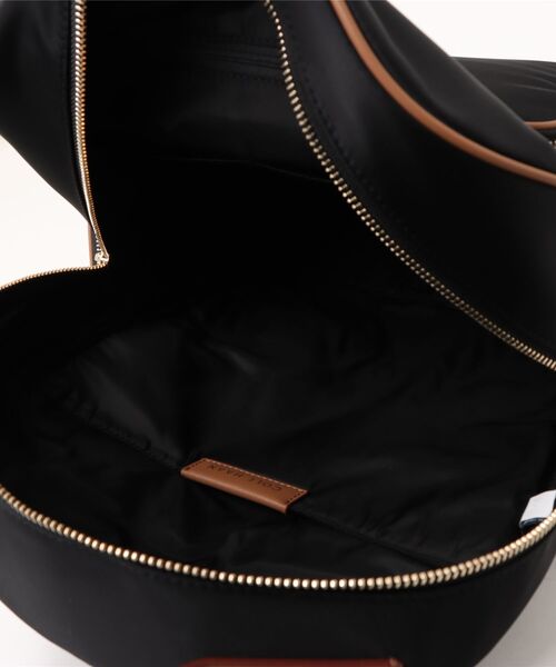 COLE HAAN(コールハーン)の「デランシーナイロンバックパック womens(バックパック/リュック・レディース・ブラック・OSFA)」の9枚目の写真