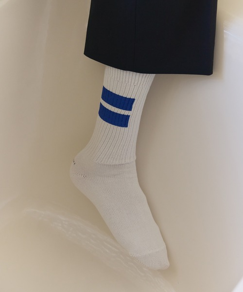 YUQRI(ユクリ)の「【YUQRI】Paint Line(ソックス/靴下・メンズ・ホワイト系その他2/ホワイト系その他3/ホワイト/ブラック・L/M/S)」の1枚目の写真