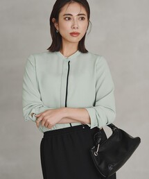 ICB（アイシービー）の「BackSatinAmunzen バンドカラーブラウス（シャツ/ブラウス）」