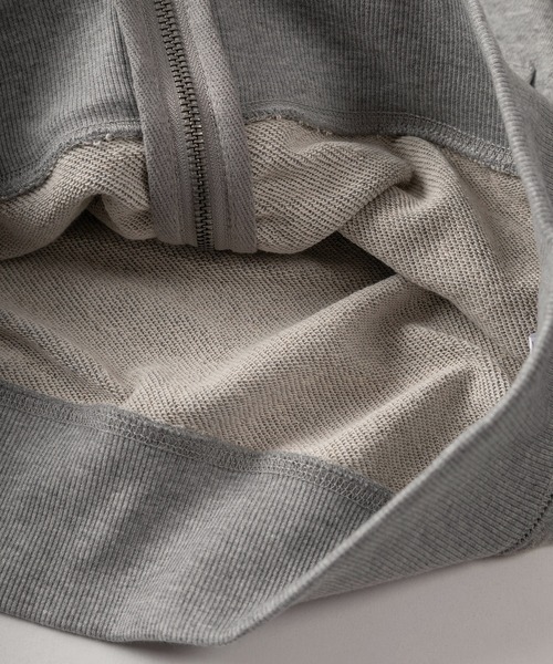 DISCUS（ディスカス）の「【71】【DISCUS/ディスカス】USAコットンブレンド  オーバルワッペンワンポイント刺繍＆ピスネームタグデザイン 裏毛ジップパーカー（パーカー・メンズ・ネイビー/ブラック/グレー/アッシュグレー・M/L/XL）」の12枚目の写真