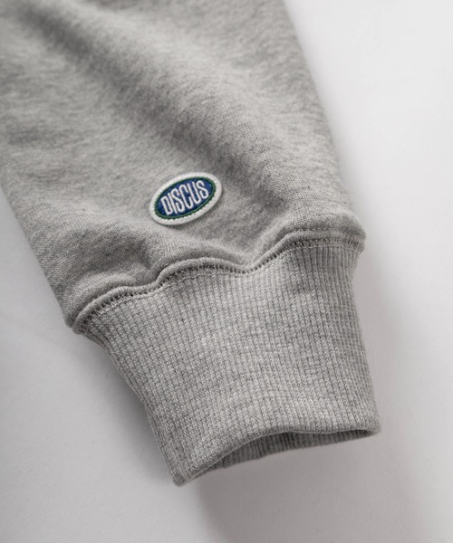 DISCUS（ディスカス）の「【71】【DISCUS/ディスカス】USAコットンブレンド  オーバルワッペンワンポイント刺繍＆ピスネームタグデザイン 裏毛ジップパーカー（パーカー・メンズ・ネイビー/ブラック/グレー/アッシュグレー・M/L/XL）」の13枚目の写真