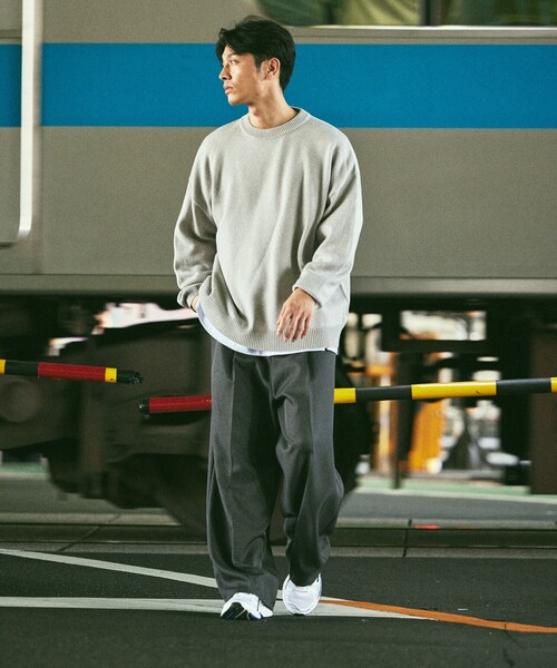 FREAK'S STORE（フリークスストア）の「限定展開 Relax Fit リラックスフィット イージーケア ウォッシャブル クルーネックニット（ニット/セーター・メンズ・ブラック/グレー/チャコールグレー/オリーブ/ネイビー/バーガンディー/ブラウン・SMALL/LARGE/MEDIUM）」の17枚目の写真