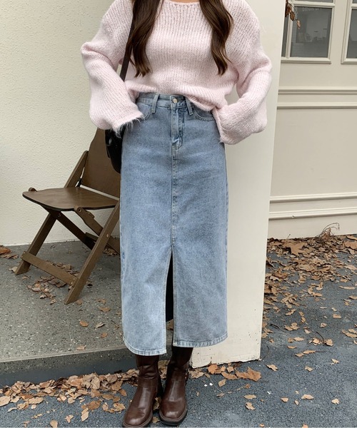 AMAJI(アマジ)の「フロントスリットデニムロングスカート(スカート・レディース・ブラック/ブルー/ライトブルー・SMALL/MEDIUM/LARGE)」の7枚目の写真