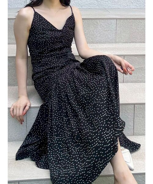 MERCURYDUO(マーキュリーデュオ)の「ドットプリントナローワンピース(ワンピース・レディース・ブラック/オフホワイト・SMALL/MEDIUM)」の3枚目の写真
