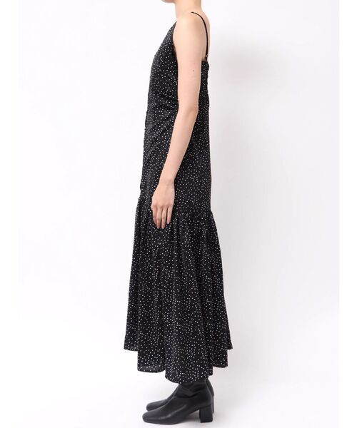 MERCURYDUO(マーキュリーデュオ)の「ドットプリントナローワンピース(ワンピース・レディース・ブラック/オフホワイト・SMALL/MEDIUM)」の12枚目の写真