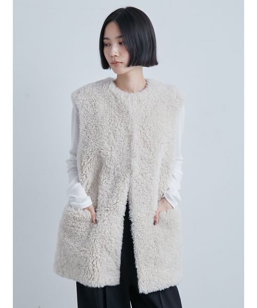 MIESROHE（ミースロエ）の「MIESROHE リサイクルウールビッグカラー