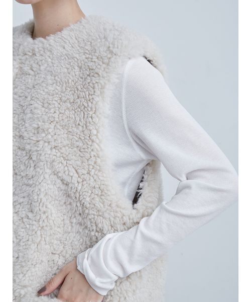 【美品】  MIESROHE / ミースロエ | ファー ノースリーブ Vネック ベスト | F | グレー | レディース 美品】 MIESROHE / ミースロエ | ファー ノースリーブ Vネック ベスト