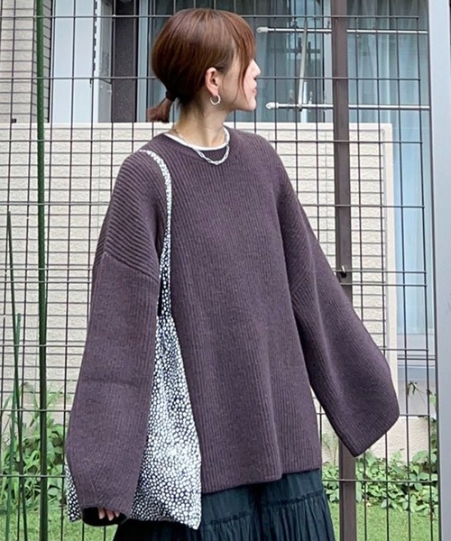 notch.（ノッチ）の「【 notch. by KR 】カーブスリーブオーバーサイズニット（ニット/セーター・レディース・ブラウン/ブラック/ネイビー/グリーン・M）」の3枚目の写真