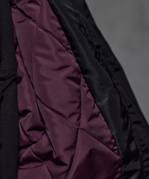 ERAR(エラー)の「【ERAR】ジップアーム2wayハイギミックキルティング中綿MA-1ブルゾン(MA-1・メンズ・ブラック/ワイン・S/M/L/XL)」の3枚目の写真