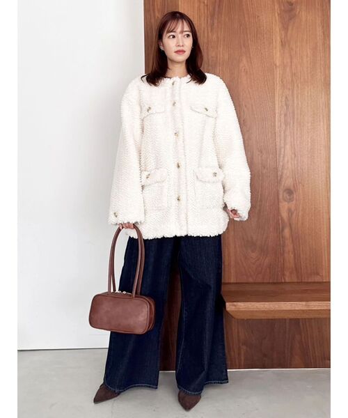 dazzlin（ダズリン）の「ボアフレンチブルゾン（ブルゾン・レディース・レッド/ピンク/オフホワイト/チャコールグレー・FREE）」の6枚目の写真