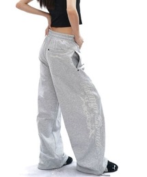25aw　サイドししゅうロゴスウェットパンツ