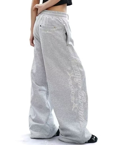 セール】25aw サイドししゅうロゴスウェットパンツ（スウェット