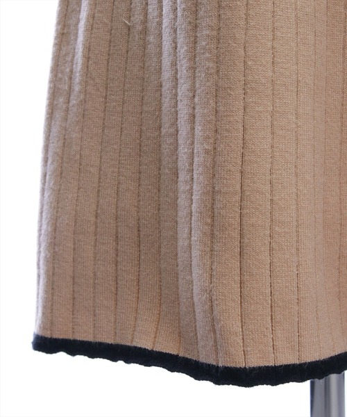 CLEAR BASIC（クリアベーシック）の「配色リボンフレアロングニットワンピース[大人 フェミニン 上品]≪AW新作≫（ワンピース・レディース・ベージュ/ブラック・F）」の12枚目の写真