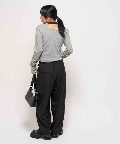 WHO'S WHO gallery（フーズフーギャラリー）の「【WEB限定】HiNTワイドスラックス（スラックス・レディース・ブラック/ブラウン・SMALL/MEDIUM）」の9枚目の写真