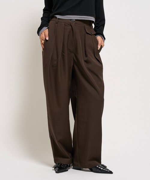 WHO'S WHO gallery（フーズフーギャラリー）の「【WEB限定】HiNTワイドスラックス（スラックス・レディース・ブラック/ブラウン・SMALL/MEDIUM）」の10枚目の写真