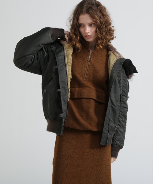 直営店限定》TAPE GATHER N-2B（ミリタリージャケット）｜AVIREX