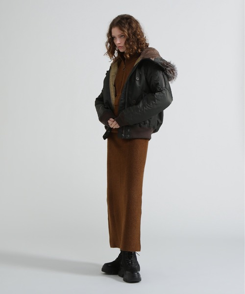 直営店限定》TAPE GATHER N-2B（ミリタリージャケット）｜AVIREX